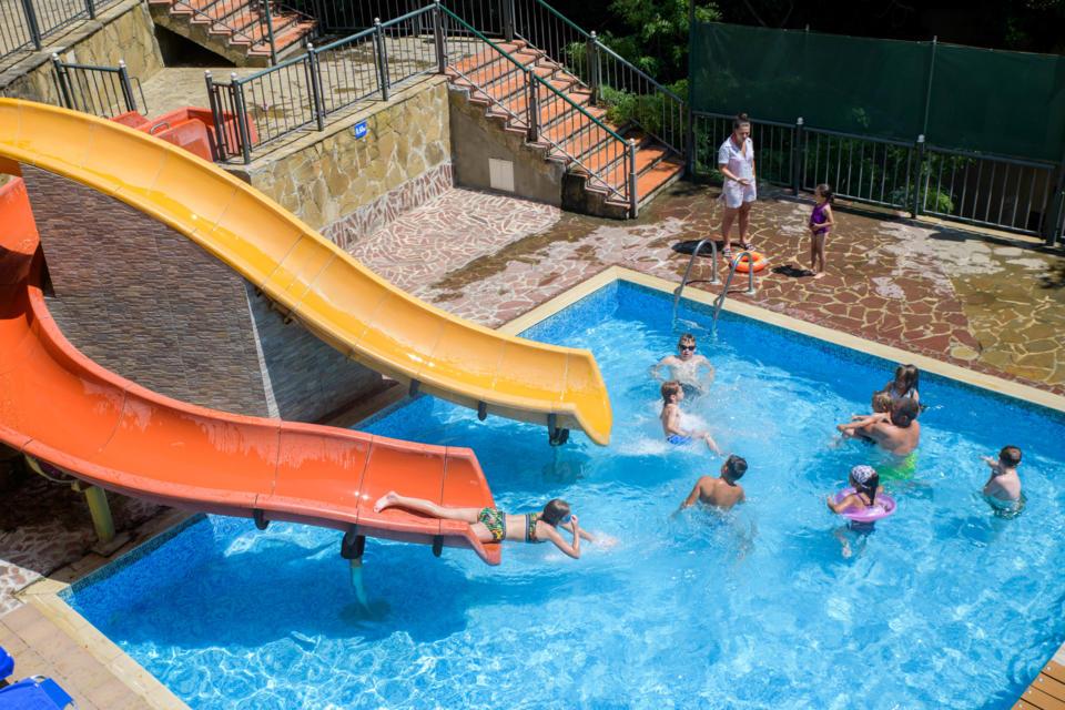 Термален басейн 2 | Аквахаус Термален басейн 2